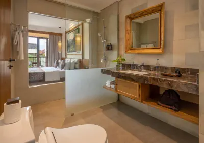 Bathroom Deluxe Lagoon View