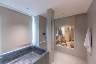 Bathroom Suite Room with Lagoon View