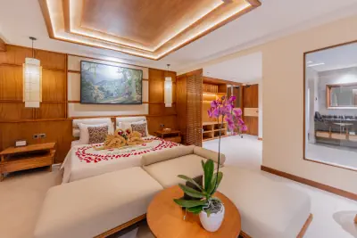 Bedroom Suite Room with Plunge Pool