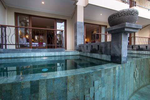 Deluxe-plunge-pool-05